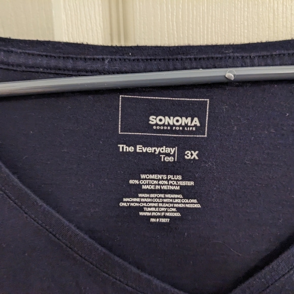 Sonoma navy blue, vneck everyday tee, size 3X - Picture 3 of 8